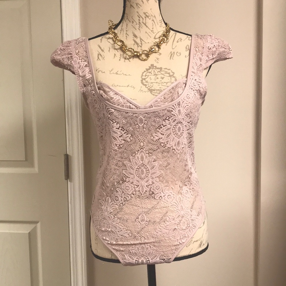 💕💕Victoria Secret Lace Bodysuit